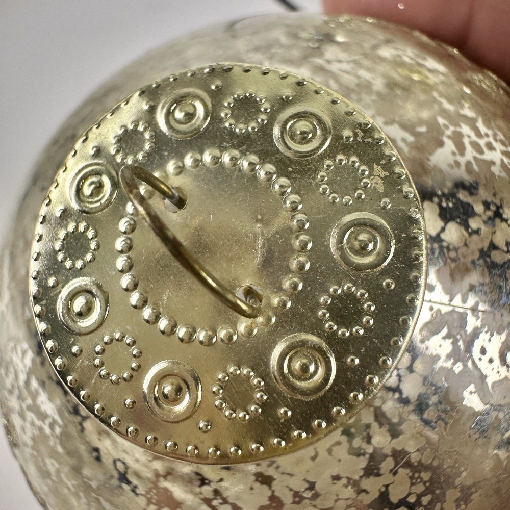 Set Of 4 Silver /gold Crackle Shatterproof Ornaments Mercury Glass Look 3" - Picture 6 of 6